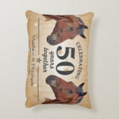 Elegant Horse Custom Gold 50th Wedding Jubileum Decoratief Kussen (Achterkant (Verticaal))