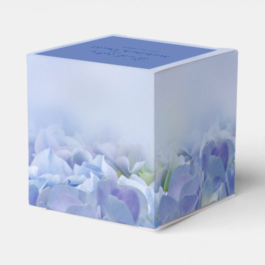 Elegant Hydrangea Blue Florals Wedding Favor Box Bedankdoosjes (Achterkant)