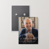 Elegant In Loving Memory Script Foto Funeral  Button (Voorkant / Achterkant)