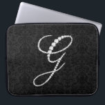 Elegant Initiaal G Sparging Diamonds-Monogram Laptop Sleeve<br><div class="desc">Elegant zwarte en witte sparkerdiamanten initiaal letter G. Andere letters komen binnenkort. Stuur me een e-mail voor je initiaal om het sneller te krijgen,  want het kost tijd om dit te doen. Dit is een afbeelding diamanten en niet echt of nep.</div>