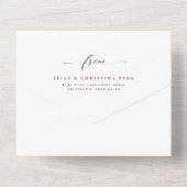 Elegant initialen najaarplum paarse bruiloft all in one uitnodiging (Achterkant)