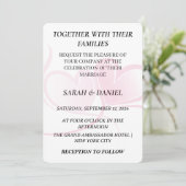 Elegant Interlocking Hearts Wedding Invitation | L Kaart (Staand voorkant)
