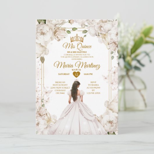 Elegant Ivoor Wit Bloemen Spaans Meisje Mis Quince Kaart (Staand voorkant)