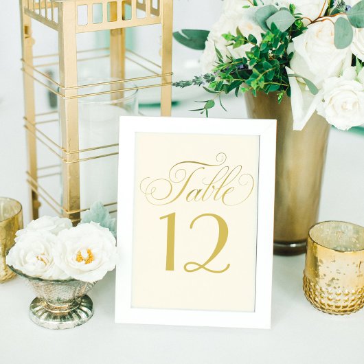 Elegant Ivory and Gold Calligraphy Script Wedding Kaart