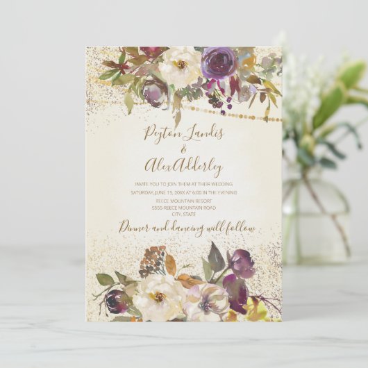 Elegant Ivory Cream Paarse Floral Glitter Wedding Kaart (Staand voorkant)