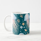 Elegant Jellyfish & Ocean Elements Pattern Mug Koffiemok (Links)
