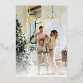 Elegant Joyful Script Family Photo Snowflakes Folie Feestdagenkaart (Voorkant)