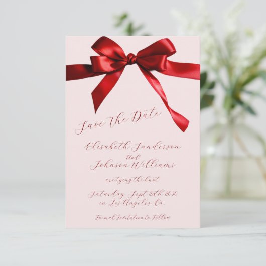 Elegant kalligrafie script rood strik roze bruilof save the date (Staand voorkant)
