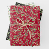 Elegant kerstakken en bessen inpakpapier vel (In situ)