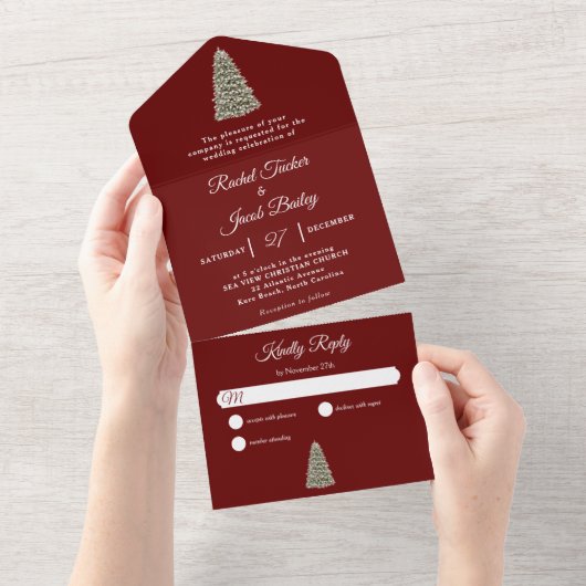 Elegant kerstboom donkerrood kersthuwelijk all in one uitnodiging (Afscheurbaar)