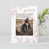 Elegant Kerstmis Floral Peace Blush Photo Feestdagenkaart (Staand voorkant)