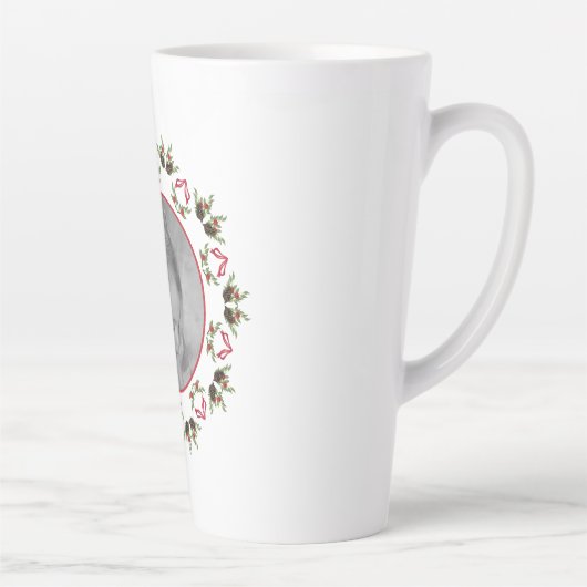 Elegant Kerstmis Pinecone Greenery Holiday Foto Latte Mok (Rechts)