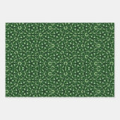 Elegant kerstornament & Mandala patroon groen Inpakpapier Vel (Voorkant 2)