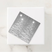 Elegant kerstparty mousserende bomen zilver bedankjes labels (In situ)