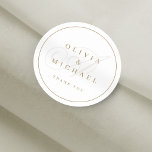 Elegant klassiek kalligrafie vintage bruiloft bevo ronde sticker<br><div class="desc">Moderne klassieke kalligrafie-paar monogram en namen ontwerp in kleur bewerkbaar goud wit,  eenvoudig en elegant. Stickers voor een geweldige bruiloft voor een oude bruiloft,  een traditionele bruiloft en een officiële klassieke bruiloft Zie alle overeenkomende stukken in collectie</div>