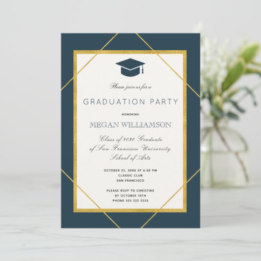 Elegant klassiek script goud navy afstudeerfeest kaart (Staand voorkant)