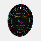 Elegant kleurrijke vlinders op zwart Jubileum Keramisch Ornament (Rechts)