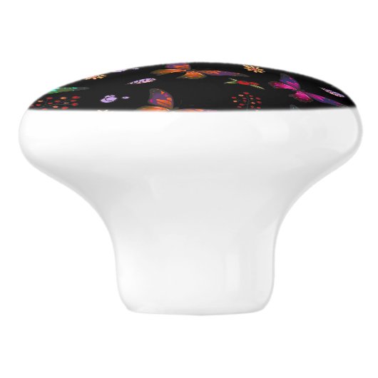 Elegant kleurrijke vlinders op zwart keramische knop (Zijkant)