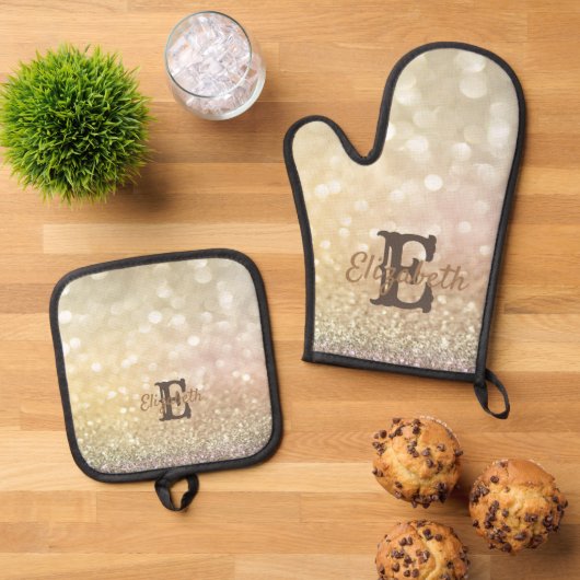 Elegant Koel Goud Bokeh Monogram Ovenwant & Pannenlap Set (Top down)