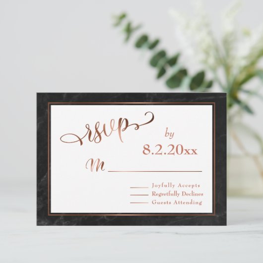 Elegant Koperen Script w / Zwart Marmer Bruiloft R RSVP Kaartje (Staand voorkant)
