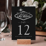 Elegant Las Vegas Destination Wedding Table Number Kaart<br><div class="desc">Viel in stijl met deze moderne en zeer trendy trouwtafel nummerkaarten. Dit ontwerp is gemakkelijk te personaliseren met uw speciale gebeurtenisformulering en uw gasten zullen enthousiast zijn wanneer zij deze geweldige tabelnummers zien. *** HOE MOET U BESTELLEN *** Gelieve elke tabelnummerkaart aan te passen en toe te voegen aan uw...</div>