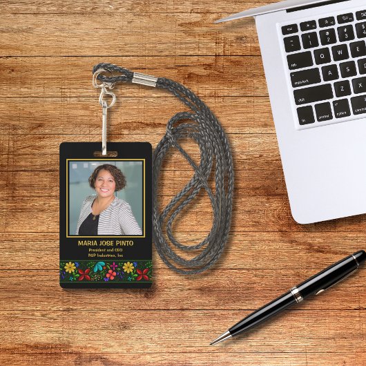 Elegant Latijns-Amerikaanse Folk Floral Employee Badge