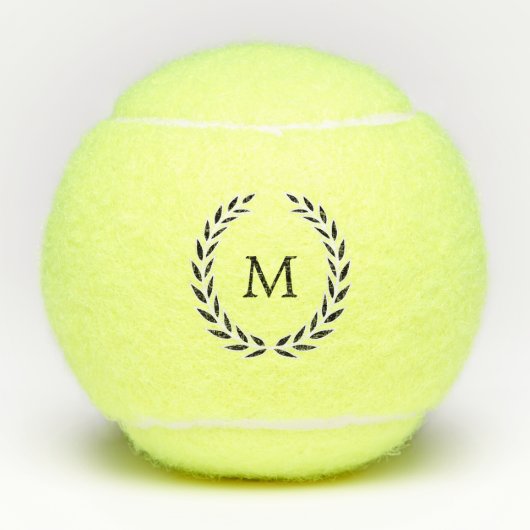 Elegant Laurel Wreath met Monogram Tennisballen (Voorkant)
