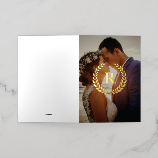 Elegant Laurel Wreath Monogram Foto Bruiloft Folie Wenskaart (Buiten Laag)