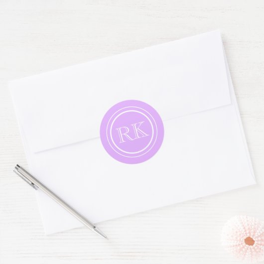 Elegant Lavendel Schrift Professionele Monogram Ronde Sticker (Envelop)