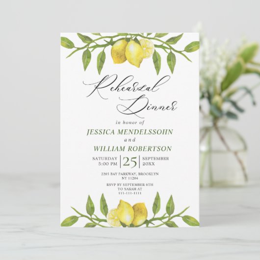 Elegant Lemons Greenery Modern Rehearsal Dinner Kaart (Staand voorkant)