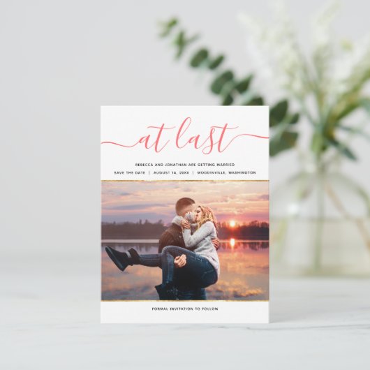 Elegant levend koraal Foto Modern Sparen de Datum Kaart (Staand voorkant)