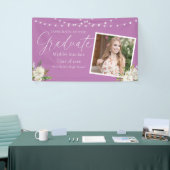 Elegant licht Paarse foto Floral Afstuderen Spandoek (Beurs)