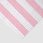 Elegant licht roze wit gestreept patroon tissuepapier (Detail)