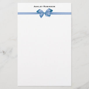Elegant Light Blue Satin Bow on White Briefpapier