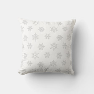 Elegant Light Grey Snowflakes op White Kussen