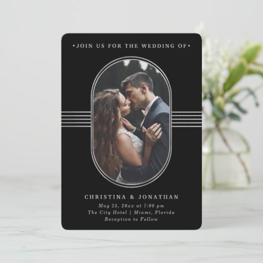 Elegant Lijst | Zwart en Zilver Foto Bruiloft Kaart (Staand voorkant)