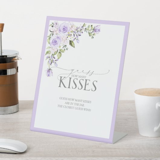 Elegant Lila Lavender Floral Hoeveel Kisses Reclamebord Met Voetstuk (Insitu)