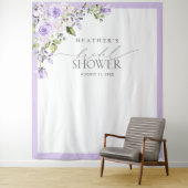 Elegant Lila Lavender Floral Shower Foto Booth Wandkleed (In situ)