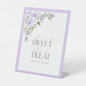 Elegant Lila Lavender Floral Shower Sweet Treat Reclamebord Met Voetstuk (Voorkant)