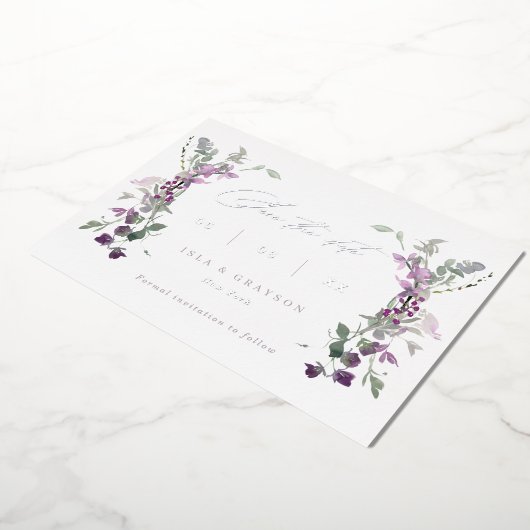 Elegant Lila wilde bloemen die de datum bewaren Folie Uitnodiging (Gedraaid)