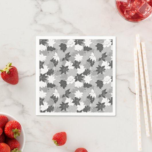 Elegant Lily Flower Pattern Servet (Insitu)