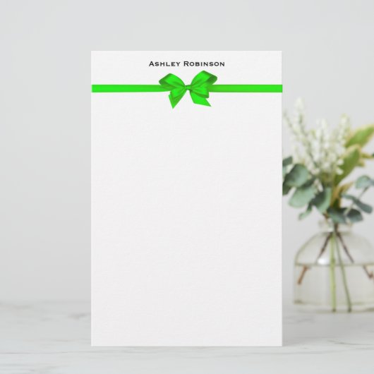 Elegant Lime Green Satin Bow on White Envelope Briefpapier (Staand voorkant)