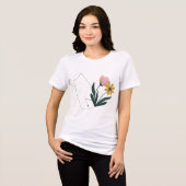 Elegant line with colorful botanical flowers Tri-Blend shirt (Voorkant volledig)