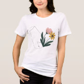 Elegant line with colorful botanical flowers Tri-Blend shirt (Voorkant)