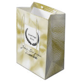 Elegant Logo Goud Textuur Medium Cadeauzakje (Achterkant Gekanteld)