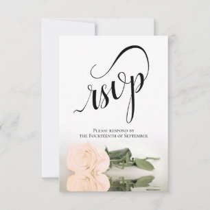 Elegant Long-Stemmed Ivory Peach Roos Wedding RSVP Kaartje