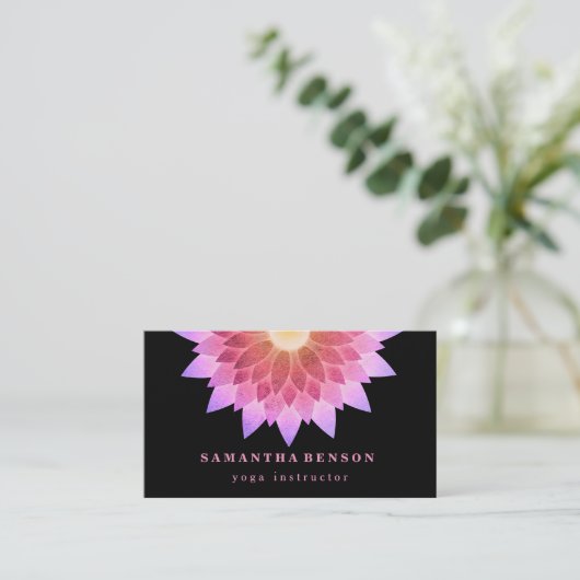 Elegant Lotus Flower Logo Yoga Visitekaartje (Staand voorkant)