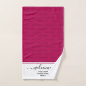 Elegant magenta roze, persoonlijk WELKOM Bad Handdoek (Handdoek)