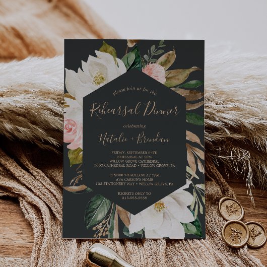 Elegant Magnolia Black en White Rehearsal Dinner Kaart