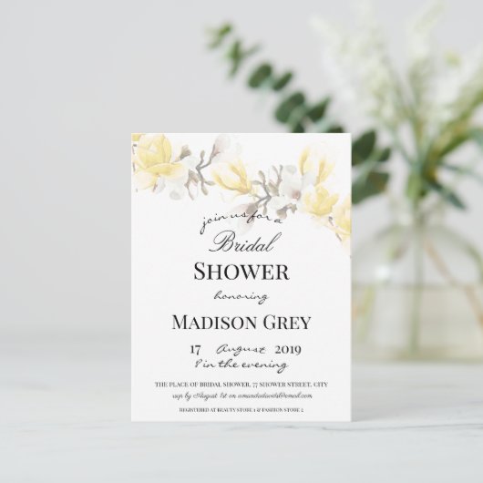 Elegant Magnolia Blossom Bridal Shower Uitnodiging (Staand voorkant)
